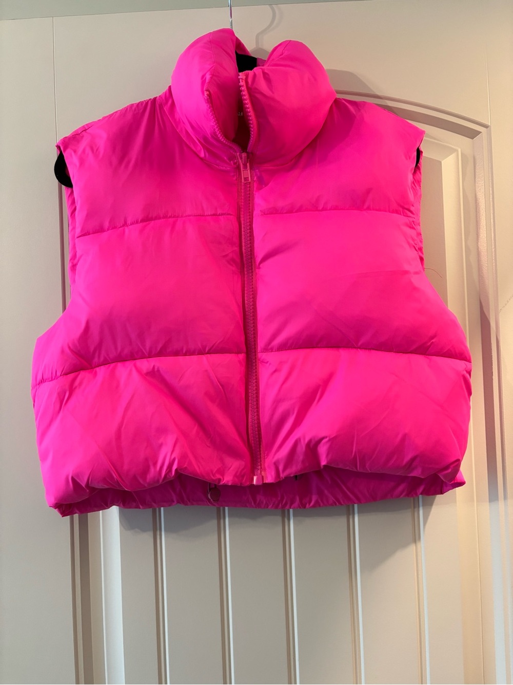Amazon Women’s Hot Pink Puffer Vest never worn